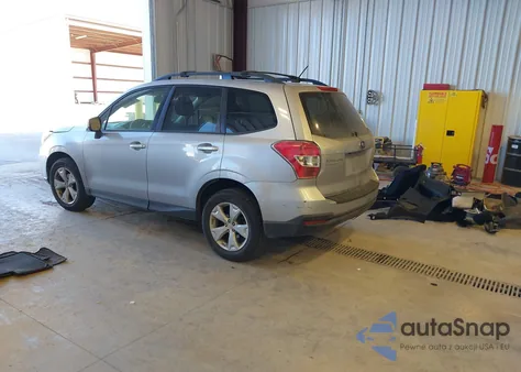 2015 Subaru Forester 2.5I Premium из США, поврежденный, VIN JF2SJADC2FH834590